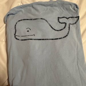 Vineyard Vines tshirt